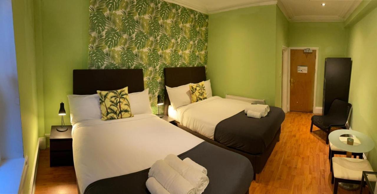 London K W Hotel Extérieur photo